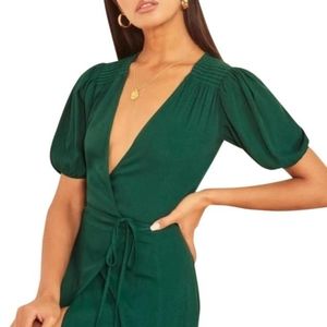 Reformation Augustina Plunge Neck NWOT Size L